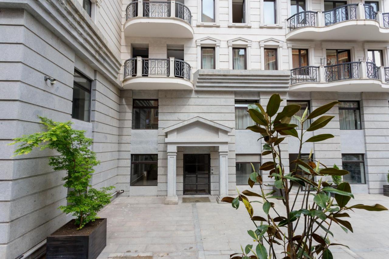 Central Cozy 3Bd-2Bath Apartment Tbilisi Esterno foto